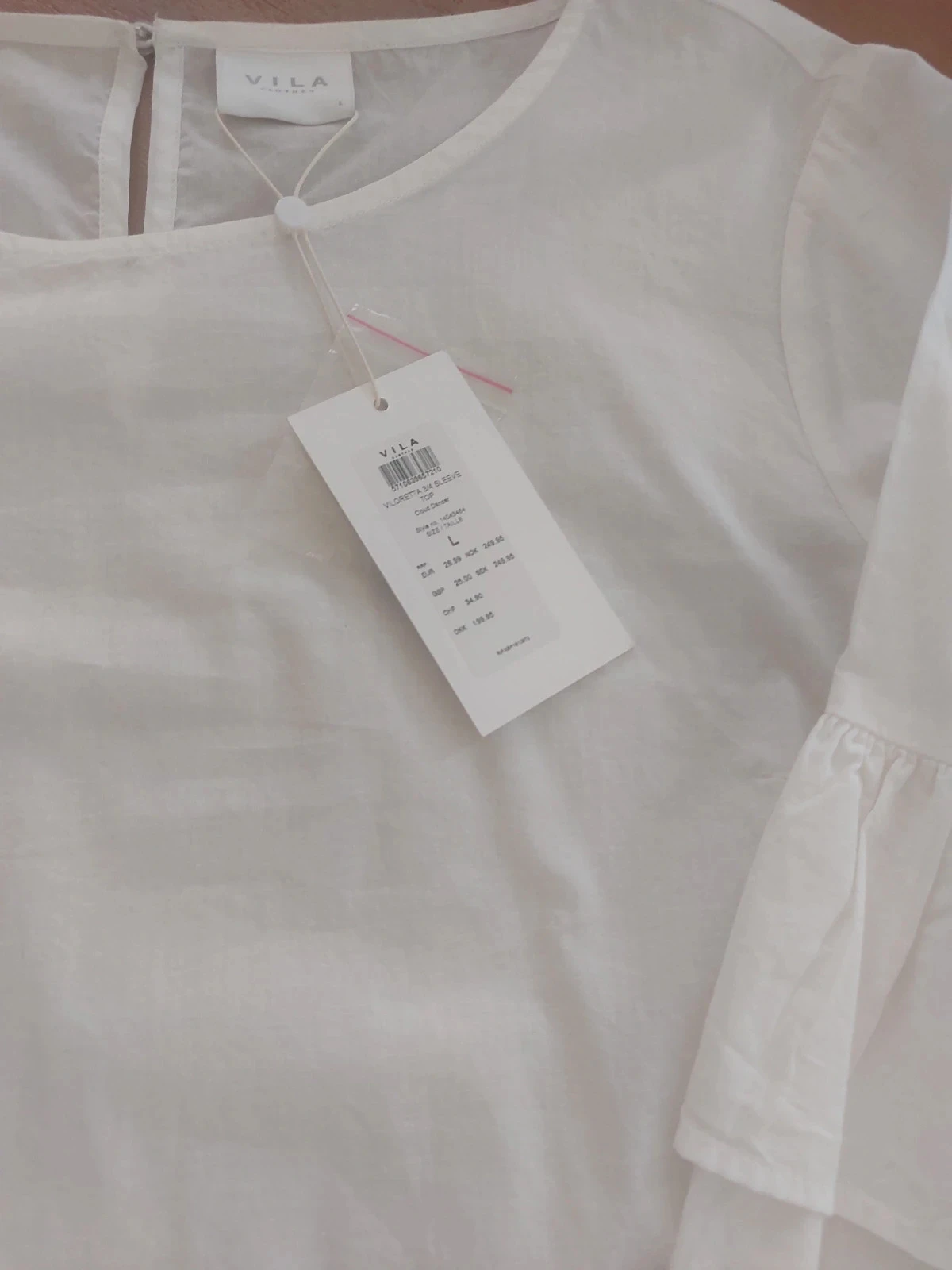 Jolie blouse de la marque Vila T L neuve🌸 – photo 3